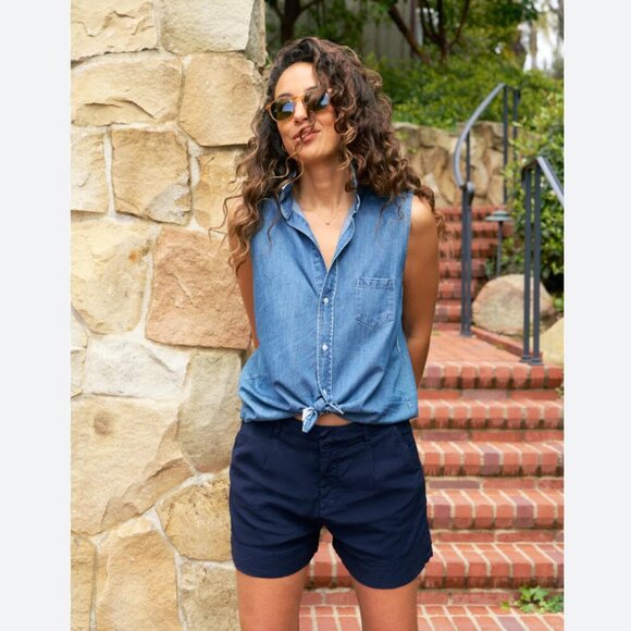 Frank & Eileen Pants - Frank & Eileen WATERFORD Walking Short ITALIAN PERFORMANCE LINEN size: 10 Navy